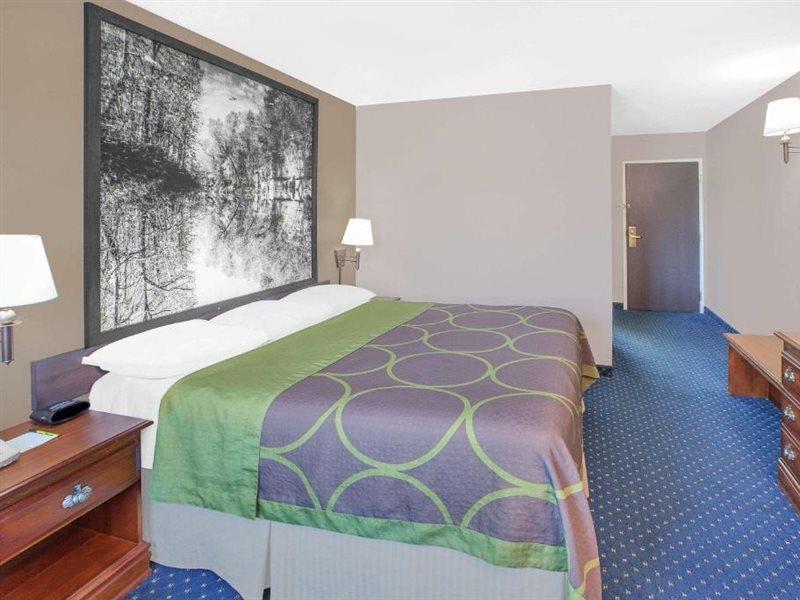 Super 8 By Wyndham Lowell/Bentonville/Rogers Area Dış mekan fotoğraf